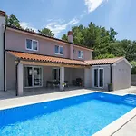 Villa Blaise *